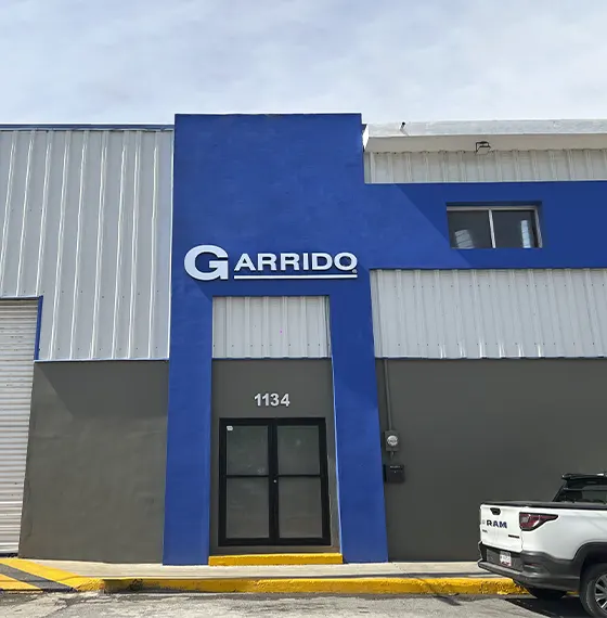 Garrido Cuatro Décadas de Calidad Fachada
