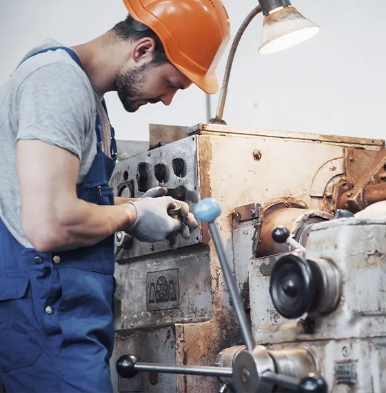 El Motor de tu Industria Garrido Mantenimiento Industrial. 38 años de experiencia.